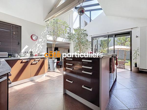 Vente Maison219 m² - 7 Pièces - Dijon (21000)