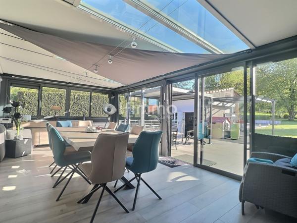 Maison 186,37 m2 T6/7 avec véranda