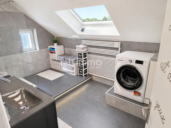 Maison 186,37 m2 T6/7 avec véranda