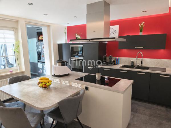 Maison 186,37 m2 T6/7 avec véranda