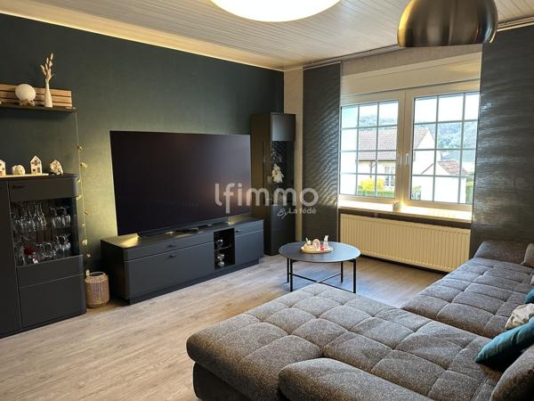 Maison 186,37 m2 T6/7 avec véranda