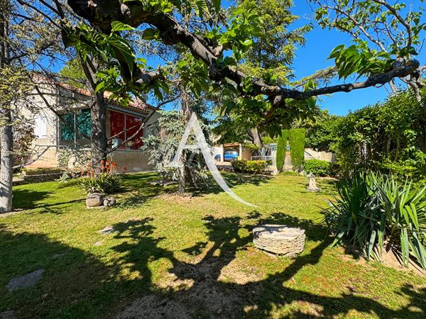 À vendre Villa T4 avec chambres de plain-pied, à deux pas des écoles et commerces 13190 Allauch