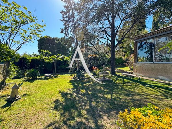 À vendre Villa T4 avec chambres de plain-pied, à deux pas des écoles et commerces 13190 Allauch