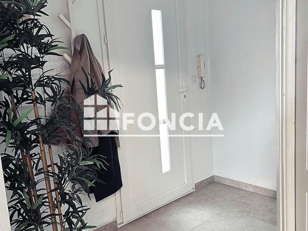 Location Appartement 4 pièces 93.78 m² - Pignan 34570