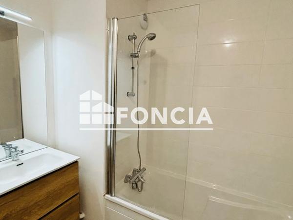 Location Appartement 3 pièces 63.18 m² - AVENUE DE BOLLAERT Lens 62300