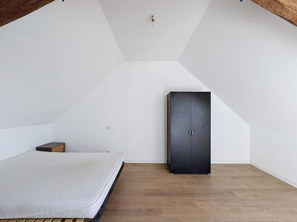 A Louer - APPARTEMENT NON MEUBLE - BECON LES GRANITS