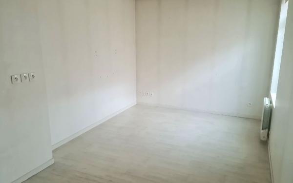 Appartement à louer    1 pièce • 23,80 m2 Roubaix