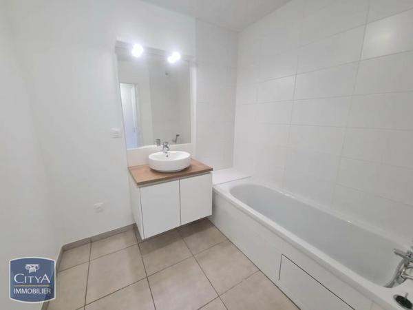 Appartement à louer 3 pièces 61.23m² Clermont-Ferrand (63000)