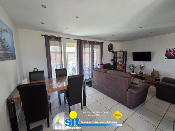Maison rénovée 124 m² – 4 chambres – Sous-sol complet – Piscine – Sablons