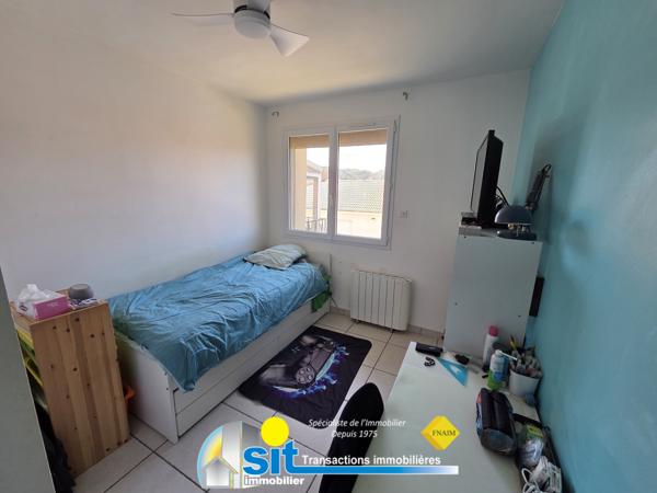 Maison rénovée 124 m² – 4 chambres – Sous-sol complet – Piscine – Sablons
