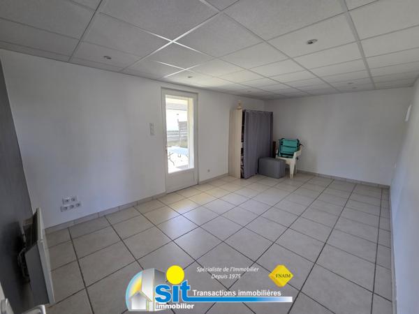 Maison rénovée 124 m² – 4 chambres – Sous-sol complet – Piscine – Sablons