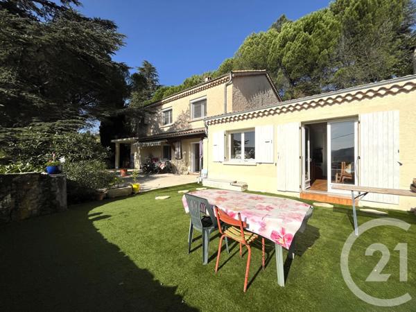 Maison à vendre  8 pièces - 210,76 m2 COUX - 07