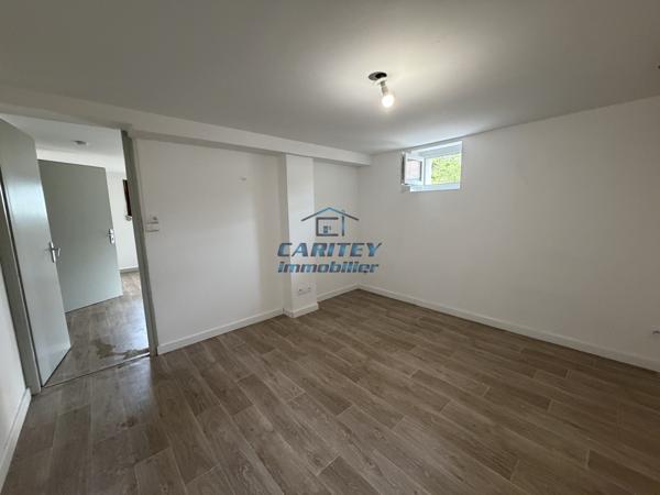 MAISON INDIVIDUELLE 100m² SUR TERRAIN DE 743m² à ROYE