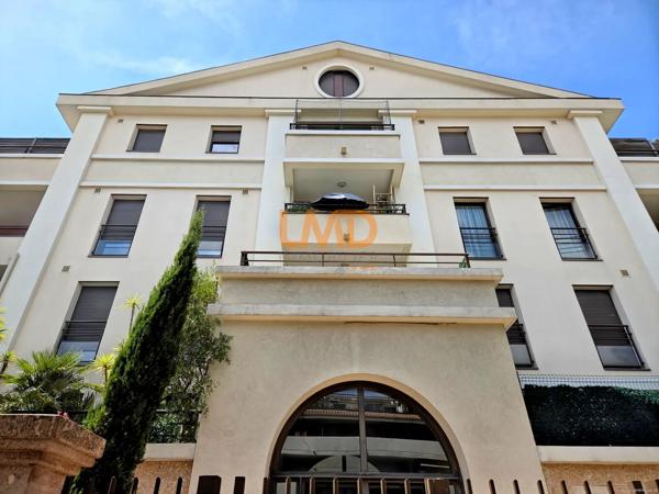 Proche mer T2 avec terrasse et garage