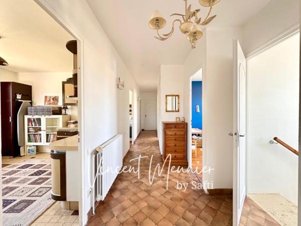 Maison 7 Chambres / 633 m2 terrain