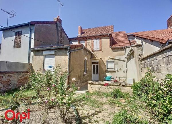 Maison à vendre    4 pièces •  Montmarault