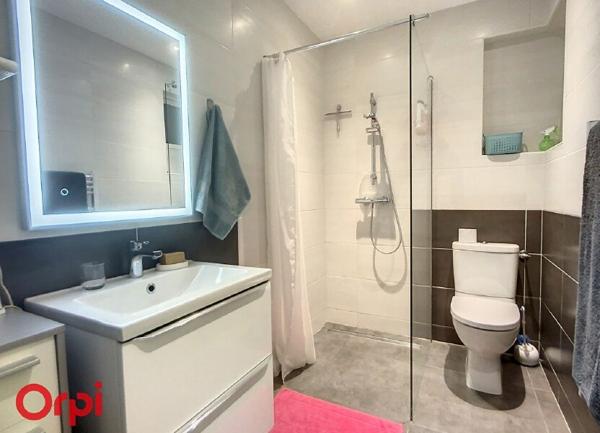 Maison à vendre    4 pièces •  Montmarault