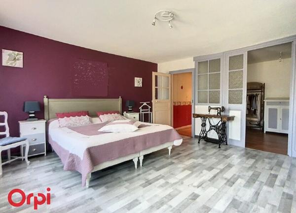 Maison à vendre    4 pièces •  Montmarault