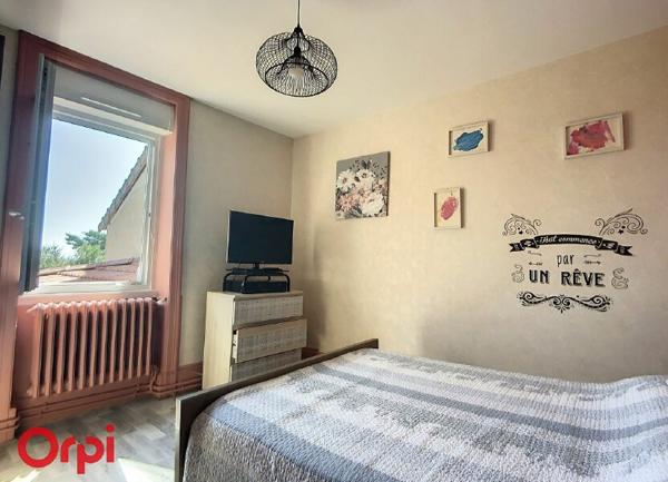 Maison à vendre    4 pièces •  Montmarault