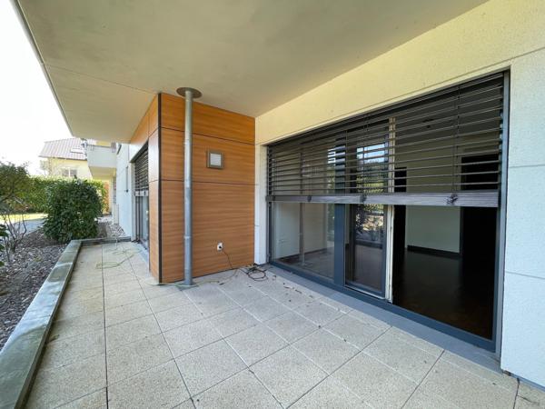 Divonne-les-Bains (01220) Appartement avec terrasse 2 chambres à Divonne-Les-Bains - Proximité centre