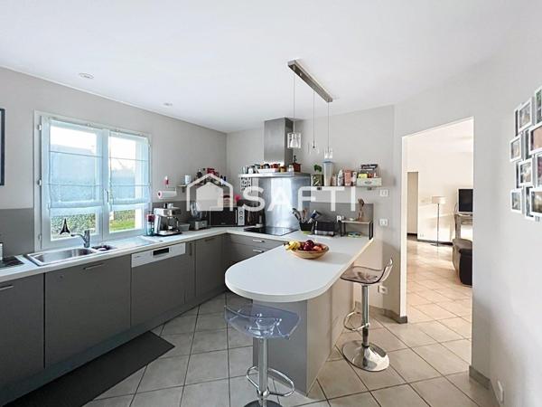 Maison familiale 5 chambres proche commodités