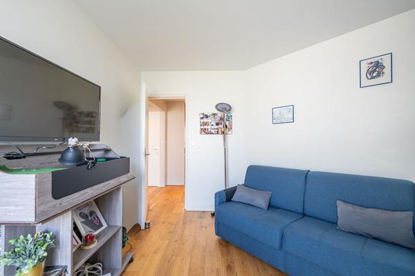 Dernier étage - 3 pièces en Parfait état avec terrasse