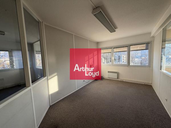 Bureaux à louer à Saint Martin d'Hères modernes lumineux et accès transports