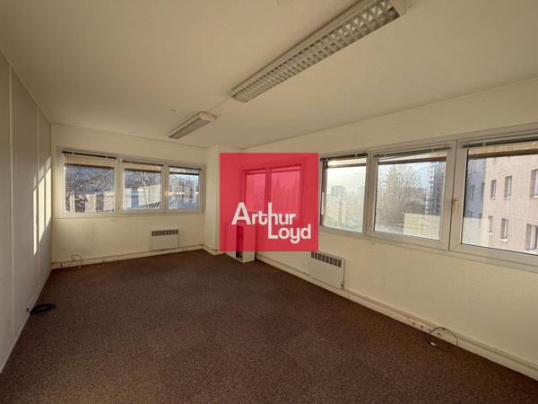 Bureaux à louer à Saint Martin d'Hères modernes lumineux et accès transports