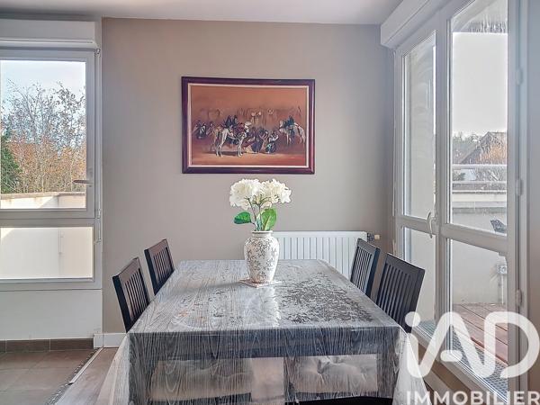 Appartement à vendre 4 pièces 74,83 m² Ecquevilly