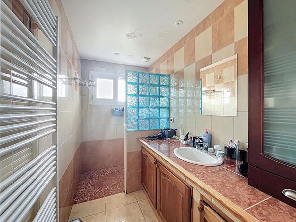 Maison 6 pieces - La Guyonniere