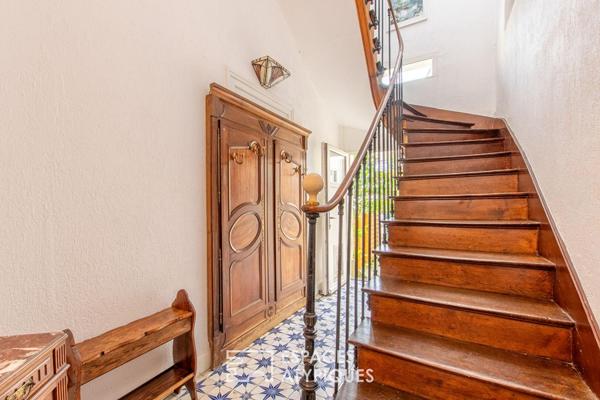 Maison bourgeoise aux multiples usages