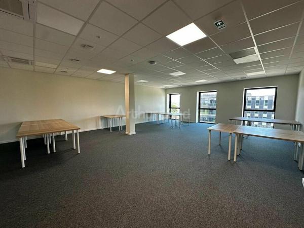 BUREAUX à LOUER de 390 m²