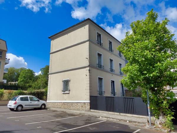 SAINT BRICE SOUS FORET

Appartement F2 en rez-de-chaussée ...