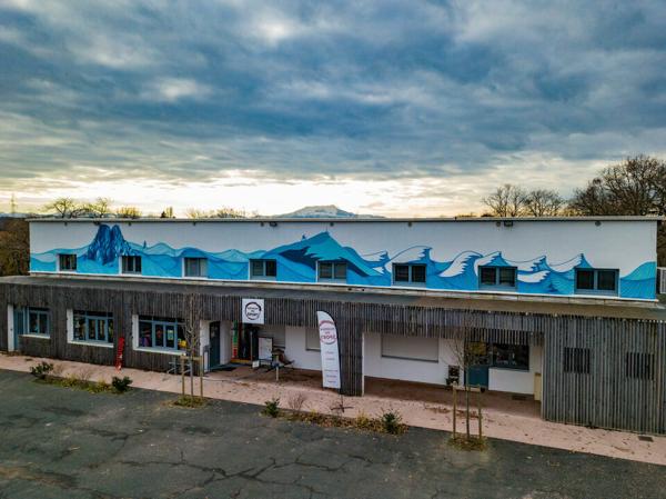 Bureaux 200 m² avec parking à 7 min de l'autoroute, opportunité unique !