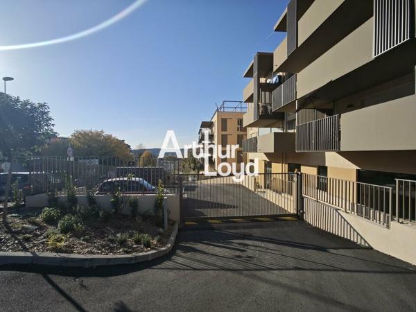 BUREAUX NEUFS LIVRES BRUTS DE 276 M² A VENDRE CAGNES SUR MER