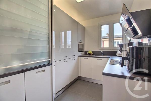 Appartement F3 à vendre  3 pièces - 70,69 m2 CHARENTON LE PONT - 94