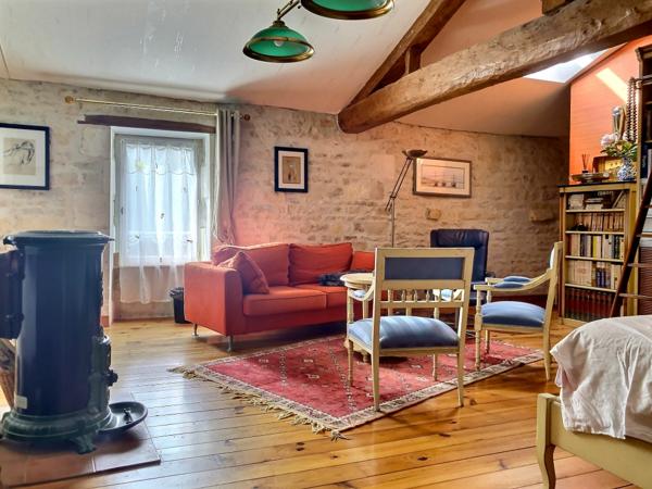 Maison Charentaise  de charme à Saint-Médard-d'Aunis  17220