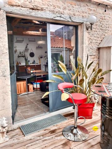 Maison Charentaise  de charme à Saint-Médard-d'Aunis  17220