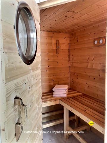 Maison Charentaise  de charme à Saint-Médard-d'Aunis  17220