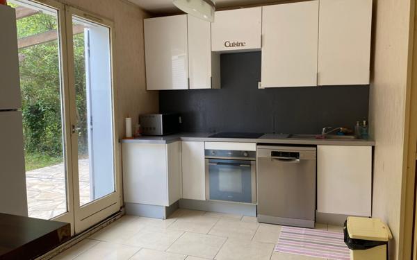 Maison à vendre    5 pièces •  Floirac