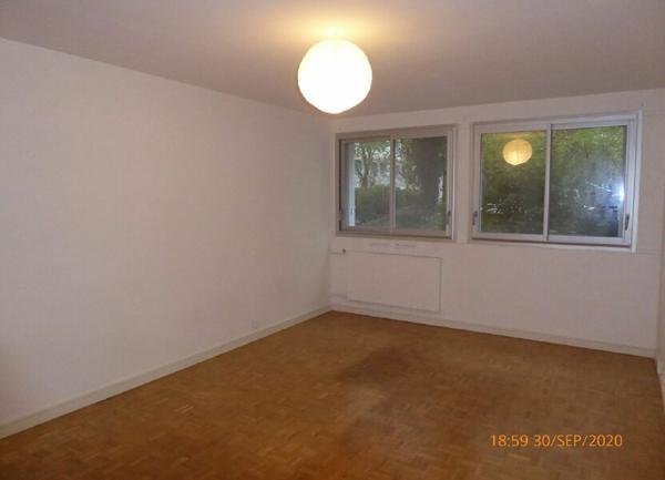 Appartement à louer    2 pièces •  Sèvres