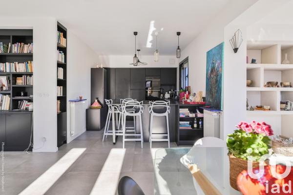 Maison à vendre 6 pièces 225 m² Carnoux-en-Provence