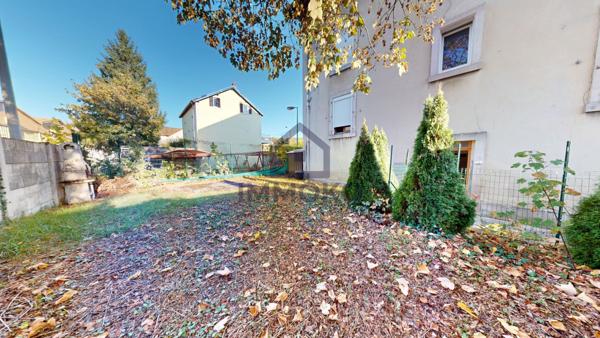 Grand Duplex F4 sur Mandeure avec jardin, cave, place de parking et garage