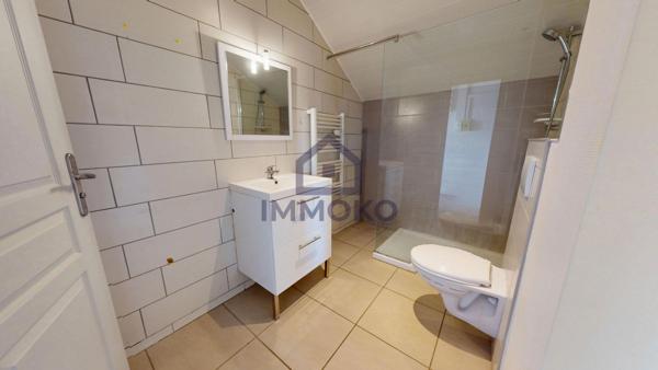 Grand Duplex F4 sur Mandeure avec jardin, cave, place de parking et garage