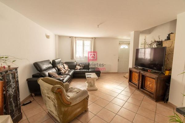 MAISON DE VILLE A VENDRE SUR OTHIS (77280)  90 m2 + VERANDA ET JARDIN