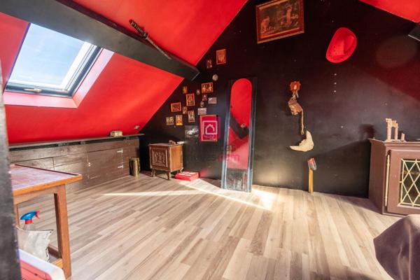 MAISON DE VILLE A VENDRE SUR OTHIS (77280)  90 m2 + VERANDA ET JARDIN