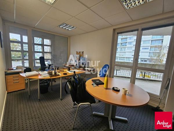 Angers centre ville, proche Palais de Justice, ensemble immobilier à vendre de 700 m² environ