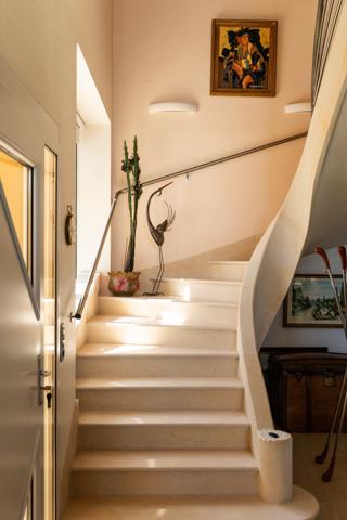 Villa surplombant la Charente à Chateaubernard