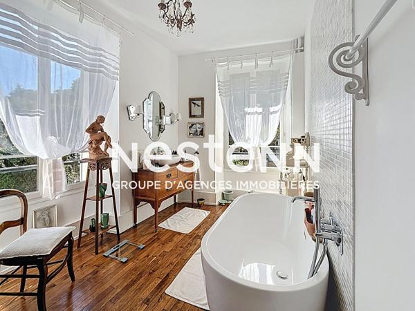 Maison Le Merevillois 6 pièce(s) 184.29 m2