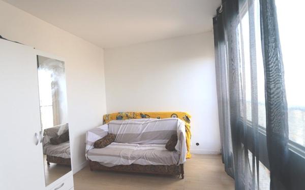 Appartement à vendre    2 pièces • 30 m2 Livry-Gargan